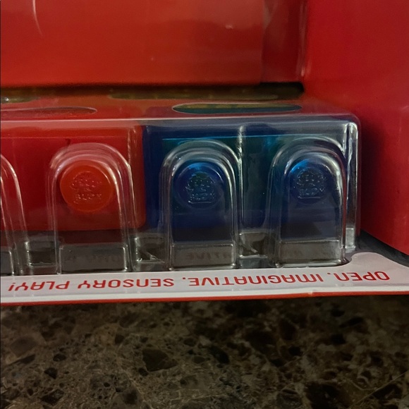 Jelly Blox Goliath 20 Soft Squishy Building
Blocks Kit Toddler & Preschool - Picture 3 of 3